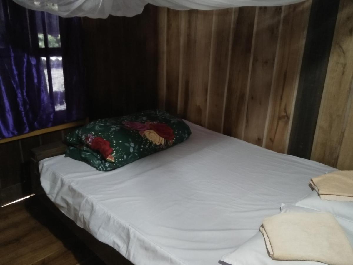 Tran Xuan Homestay Ba Be Village Bilik gambar