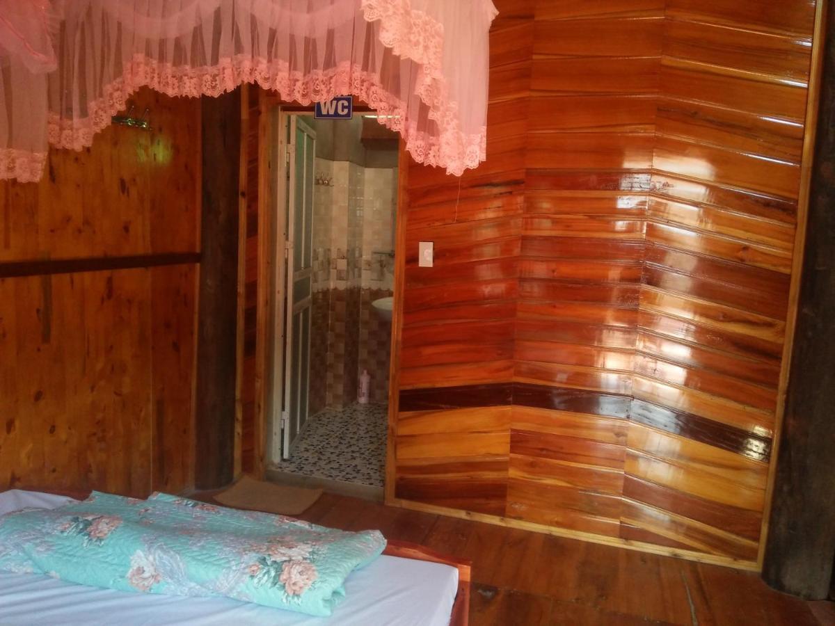 Tran Xuan Homestay Ba Be Village Luaran gambar