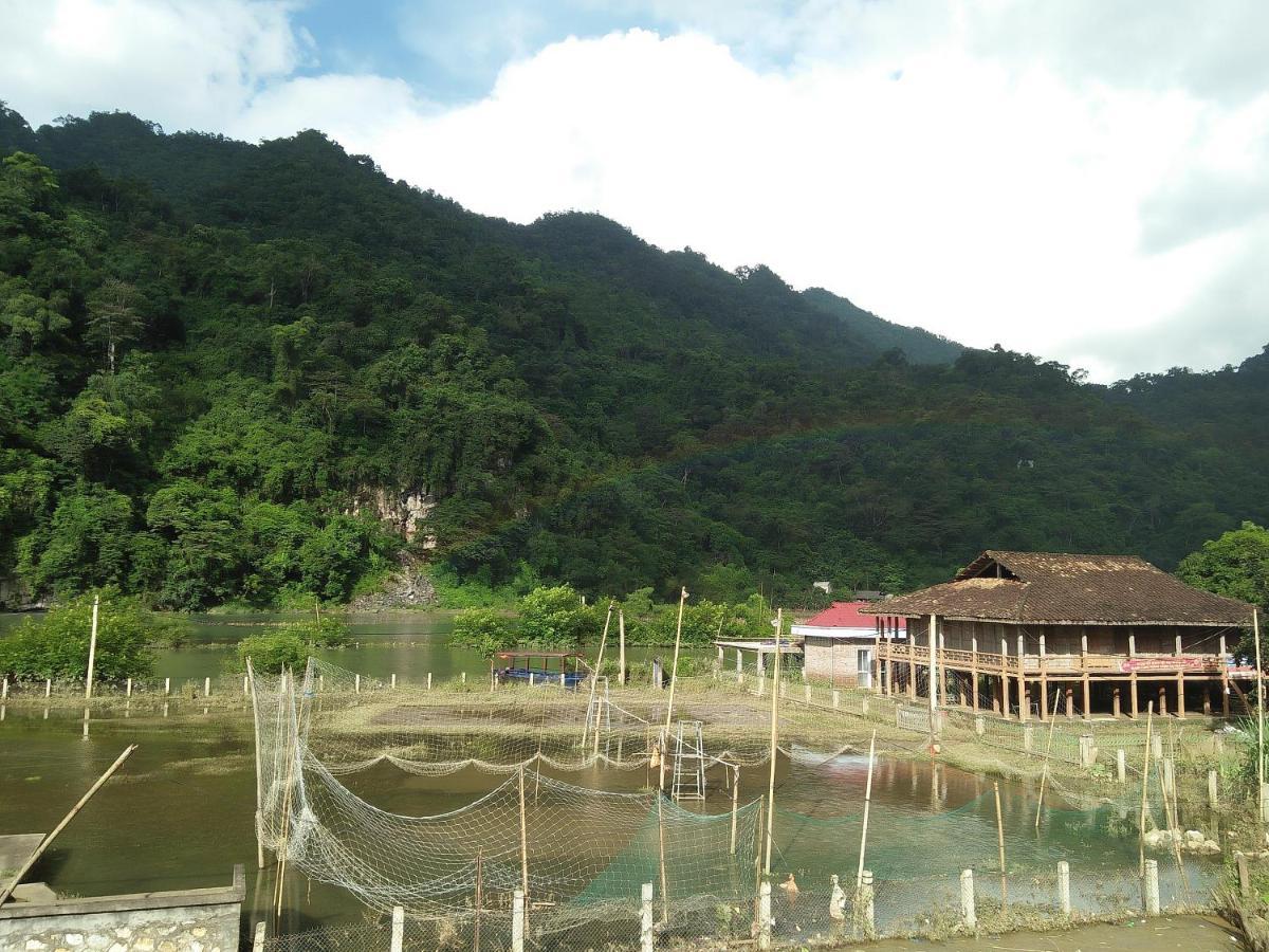 Tran Xuan Homestay Ba Be Village Luaran gambar