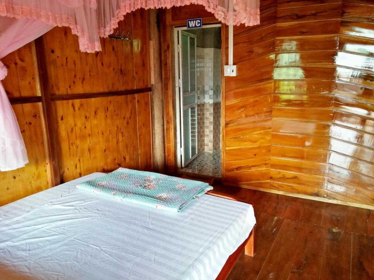 Tran Xuan Homestay Ba Be Village Luaran gambar