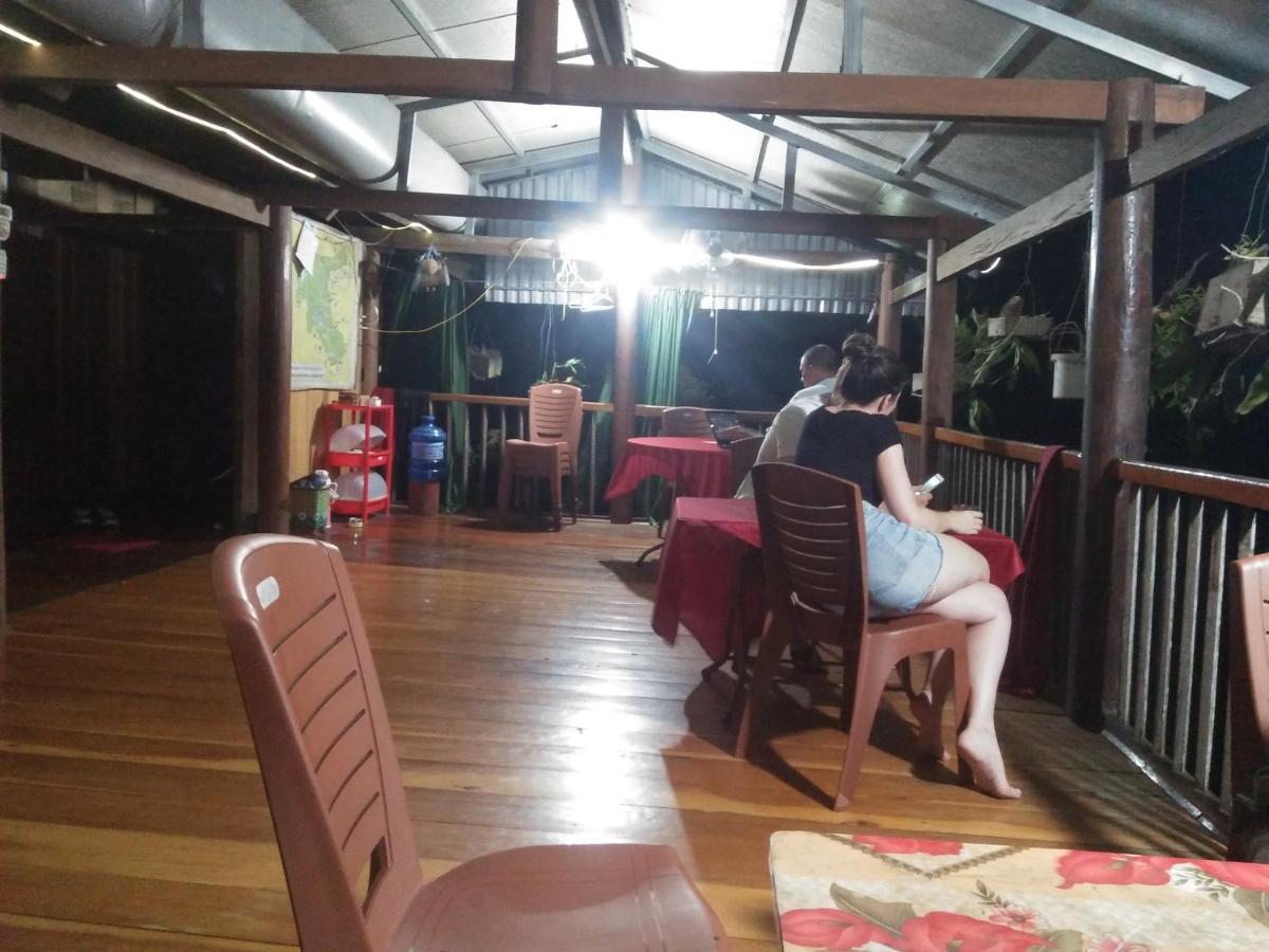 Tran Xuan Homestay Ba Be Village Luaran gambar
